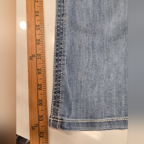 BKE by BUCKLE Women's Light Blue Jeans - Picture 13 of 14